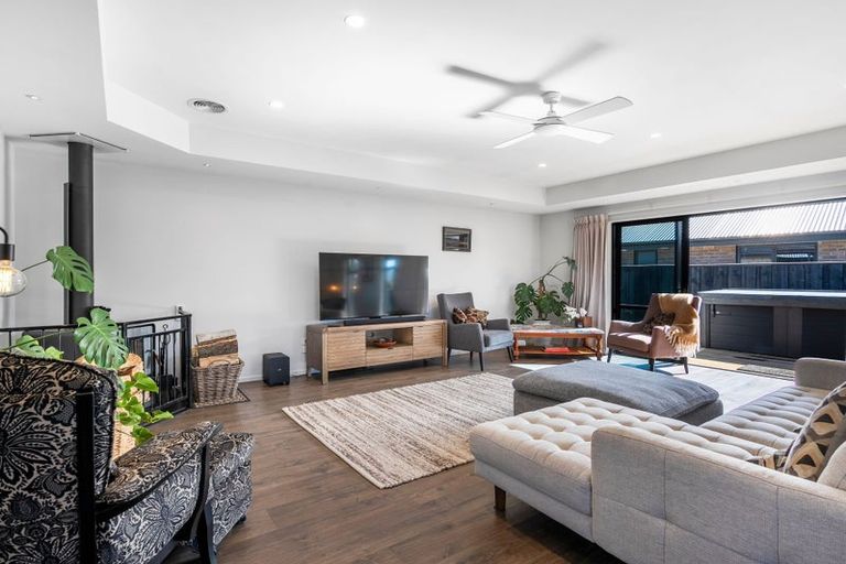 Photo of property in 17 Aroha Street, Pegasus, 7612