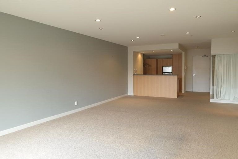 Photo of property in Kate Sheppard Apartments, 5e/42 Molesworth Street, Thorndon, Wellington, 6011