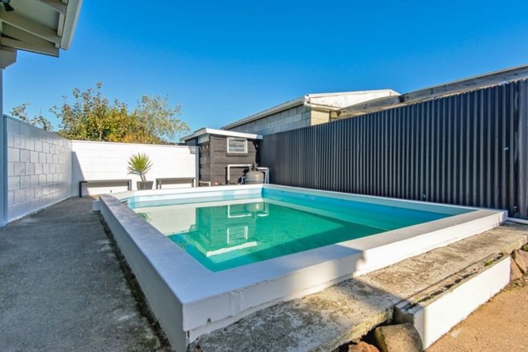 Photo of property in 38 Kelvin Grove Road, Kelvin Grove, Palmerston North, 4414