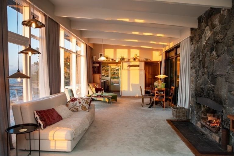 Photo of property in 16 Pa Road, Pukerua Bay, 5026