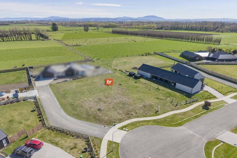 Photo of property in 84 Queens Avenue, Waikuku Beach, 7402
