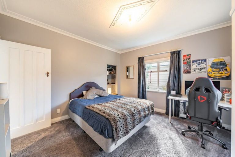 Photo of property in 6 Monaghan Avenue, Karori, Wellington, 6012