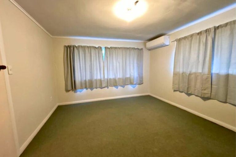 Photo of property in 202 Bath Street, Levin, 5510