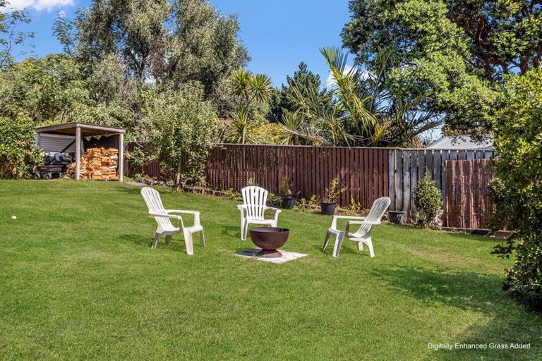 Photo of property in 9 Parris Street, Moturoa, New Plymouth, 4310