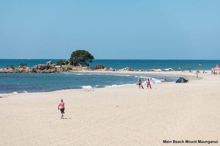 Photo of property in 206/12 Adams Avenue, Mount Maunganui, 3116