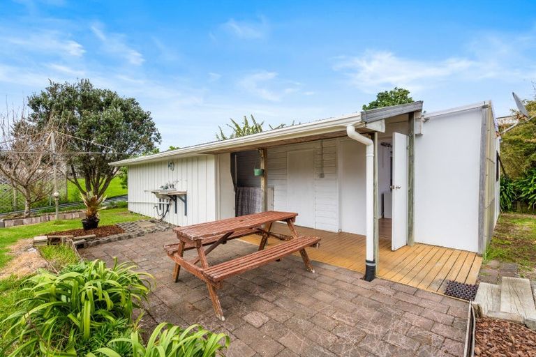 Photo of property in 2302 Whangarei Heads Road, Whangarei Heads, Whangarei, 0174