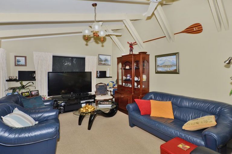 Photo of property in 1950 Whangarei Heads Road, Whangarei Heads, Whangarei, 0174