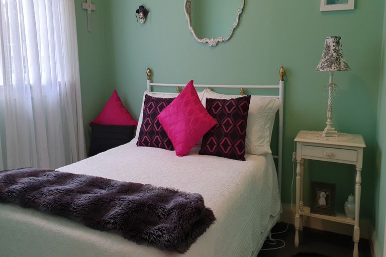 Photo of property in 9 Lyon Street, Kihikihi, Te Awamutu, 3800