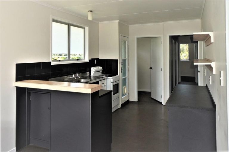 Photo of property in 30 Tamingi Street, Ruakaka, 0116