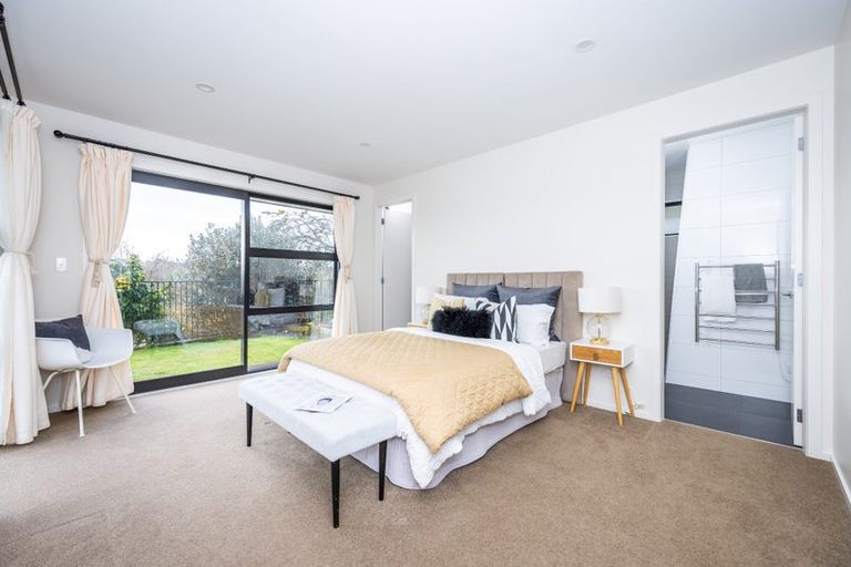 Photo of property in 12 Kentwood Place, Flagstaff, Hamilton, 3210