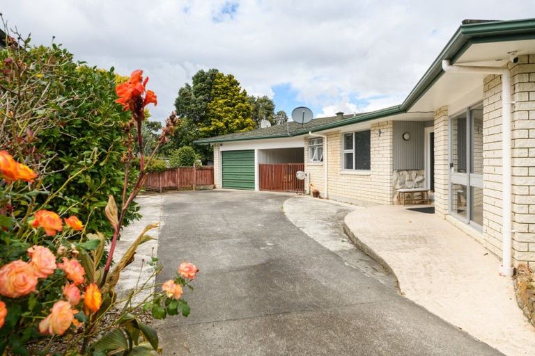 Photo of property in 128 Long Melford Road, Awapuni, Palmerston North, 4412
