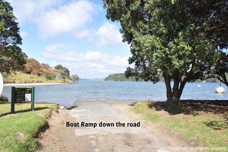 Photo of property in 71 Clinton Road, Tawharanui Peninsula, Warkworth, 0986