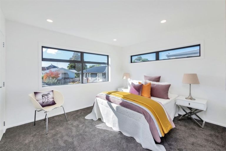 Photo of property in 107 Sturges Road, Henderson, Auckland, 0612