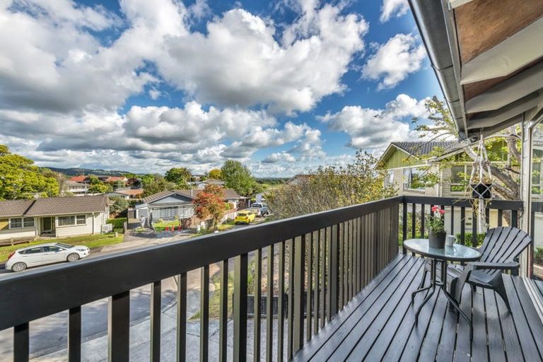 Photo of property in 9 Snowden Place, Opaheke, Papakura, 2113