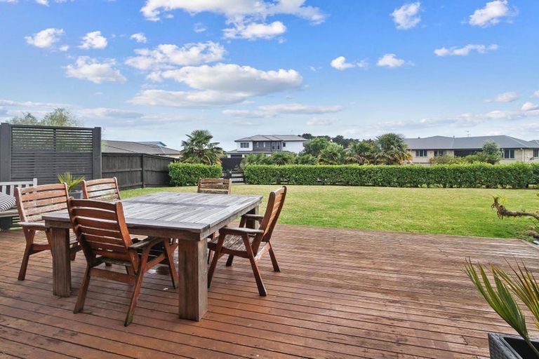 Photo of property in 5 Goble Road, Clarks Beach, Pukekohe, 2679