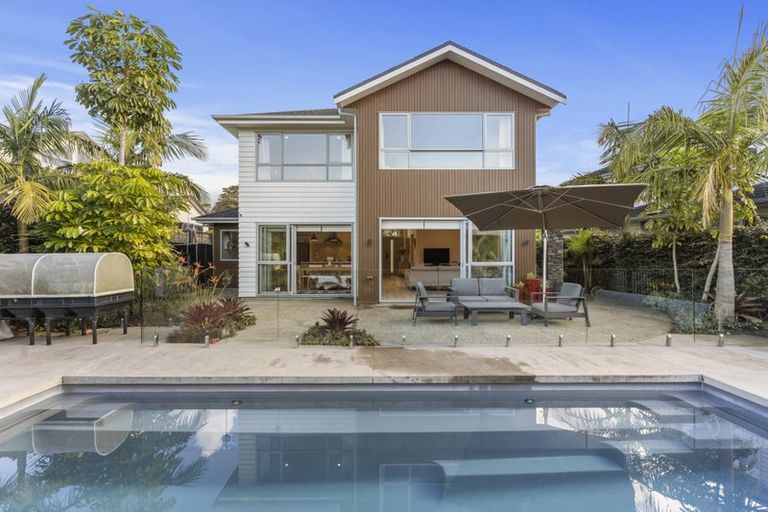 Photo of property in 284e Schnapper Rock Road, Schnapper Rock, Auckland, 0632