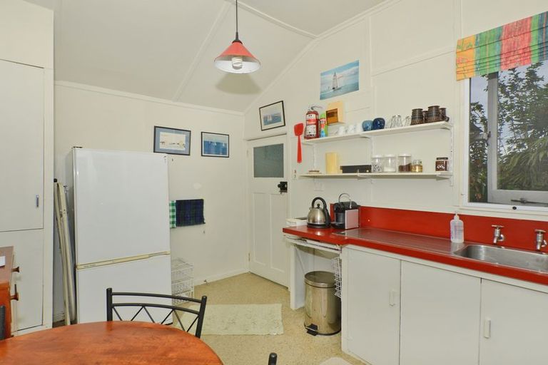 Photo of property in 1950 Whangarei Heads Road, Whangarei Heads, Whangarei, 0174