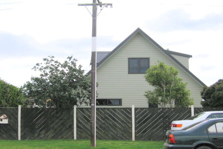 Photo of property in 1107 Papamoa Beach Road, Papamoa Beach, Papamoa, 3118