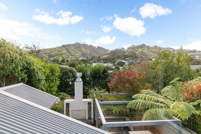 Photo of property in 8 Lochiel Road, Khandallah, Wellington, 6035