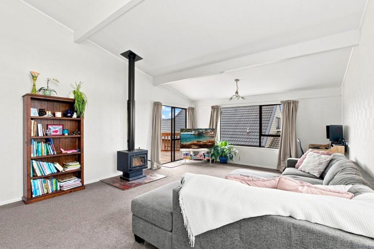 Photo of property in 5 Bellfield Place, Bethlehem, Tauranga, 3110