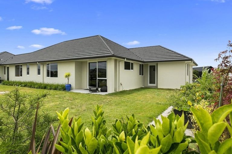 Photo of property in 13 Alan Livingston Drive, Cambridge, 3434