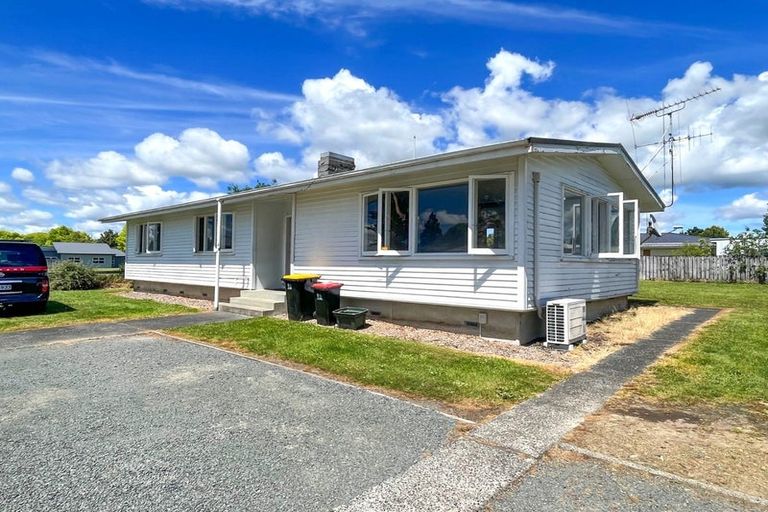 Photo of property in 9 Dunkeld Place, Tokoroa, 3420