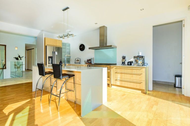 Photo of property in 115 Main Road, Governors Bay, Lyttelton, 8971