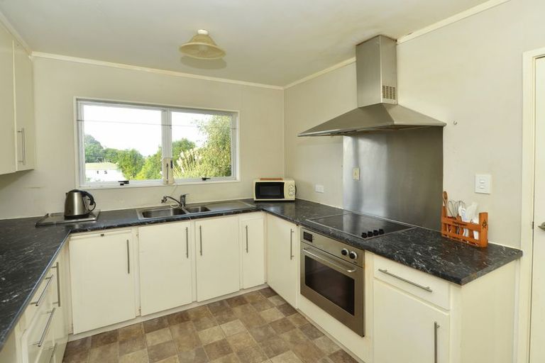 Photo of property in 11 Montague Street, Alicetown, Lower Hutt, 5010