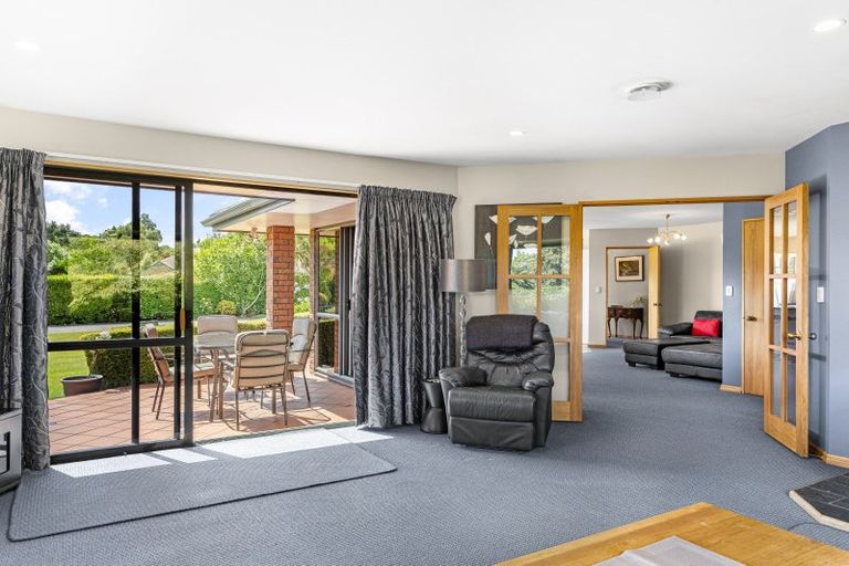 Photo of property in 39 Kew Road, Westport, 7825