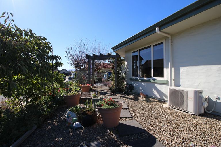 Photo of property in 6 Walnut Grove, Alexandra, 9320