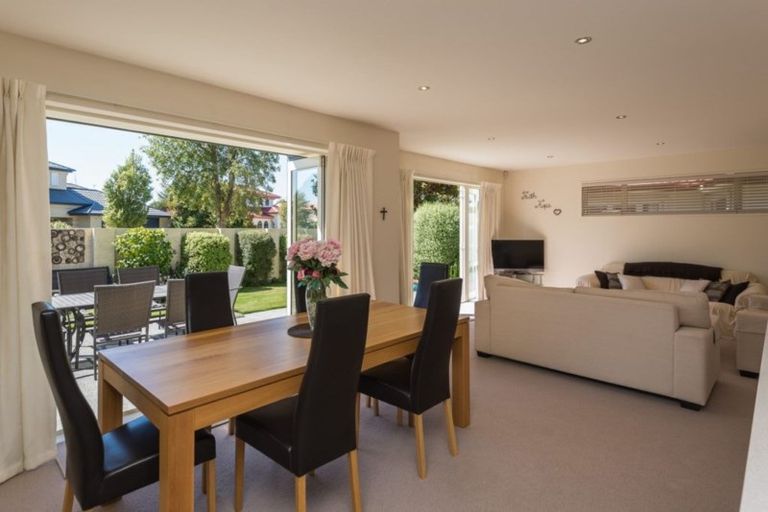 Photo of property in 9 Caleb Place, Northwood, Christchurch, 8051