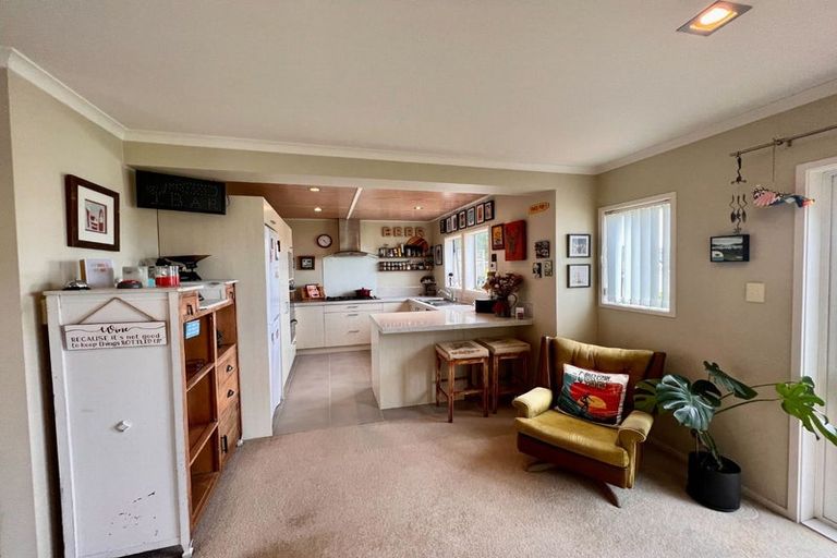 Photo of property in 11 Harwich Court, Gulf Harbour, Whangaparaoa, 0930