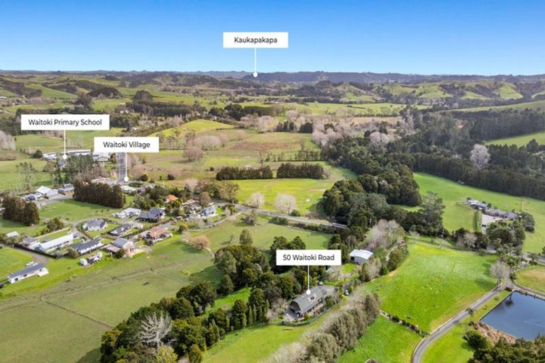 Photo of property in 50 Waitoki Road, Waitoki, Kaukapakapa, 0871