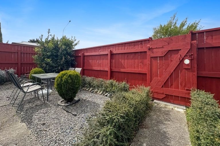 Photo of property in 4/2 Benzie Avenue, Elderslea, Upper Hutt, 5018