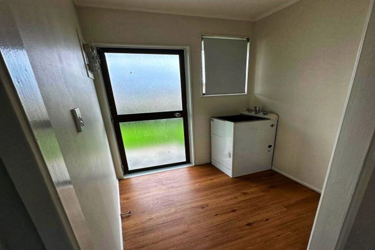Photo of property in 2/5 Martha Lane, Weymouth, Auckland, 2103