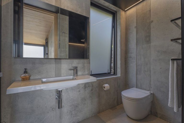 Photo of property in 90 Harbour View Road, Coromandel, 3581