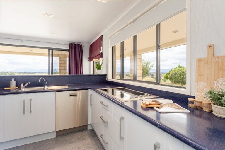 Photo of property in 240 Gunn Road, Waharoa, 3474