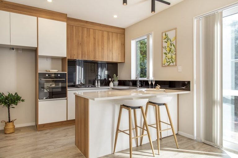 Photo of property in 91b Hillsborough Road, Hillsborough, Auckland, 1042