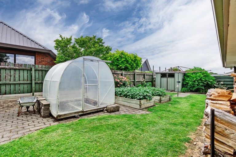 Photo of property in 35 Craig Street, Waikiwi, Invercargill, 9810