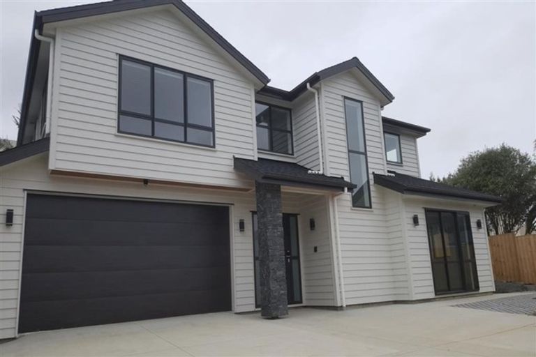 Photo of property in 3b Horizon Way, West Harbour, Auckland, 0618