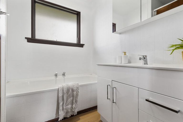 Photo of property in 27 Keighleys Road, Bromley, Christchurch, 8062