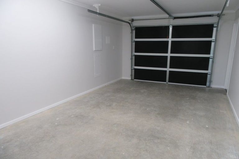 Photo of property in 54 Mawai Hakona Drive, Wallaceville, Upper Hutt, 5018