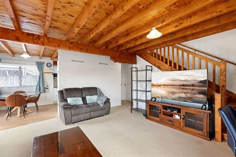 Photo of property in 9a James Cook Drive, Welcome Bay, Tauranga, 3112