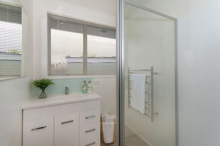 Photo of property in 26 Goodwin Drive, Rosehill, Papakura, 2113