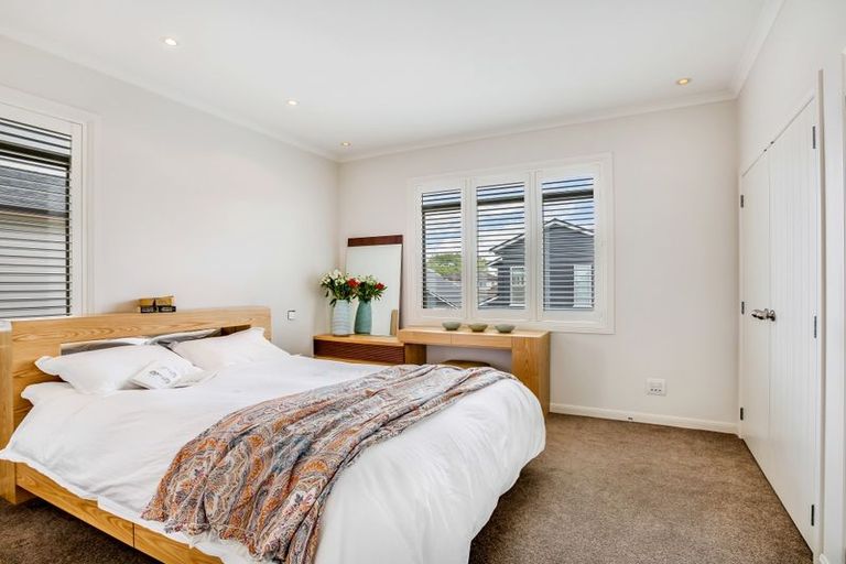 Photo of property in 24 Trecarne Street, Karaka, Papakura, 2113