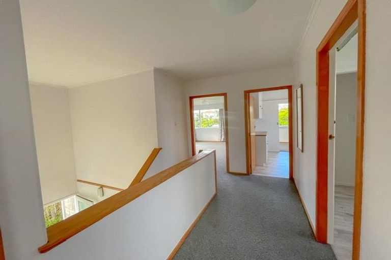 Photo of property in 1/8 Reading Street, Karori, Wellington, 6012