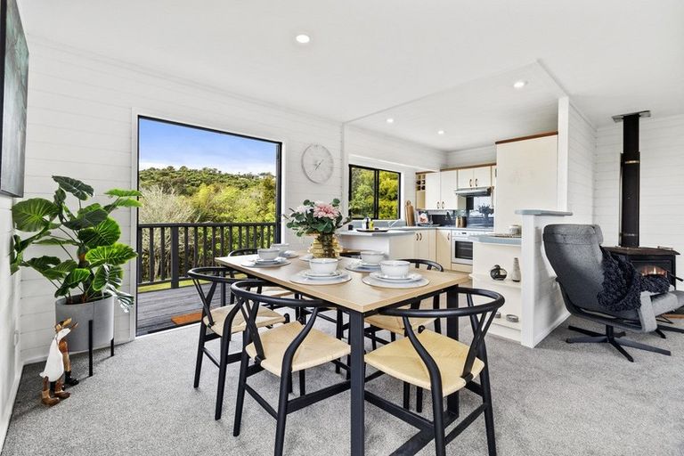 Photo of property in 822 Ponga Road, Opaheke, Papakura, 2584