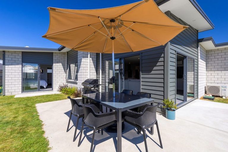 Photo of property in 16 Tawhai Crescent, Wharewaka, Taupo, 3330