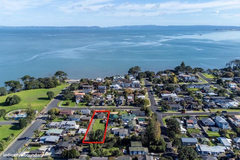 Photo of property in 3 Ocean View Road, Weymouth, Auckland, 2103