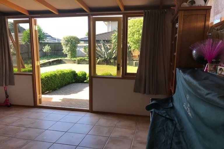 Photo of property in 71 Heaphy Street, Blockhouse Bay, Auckland, 0600